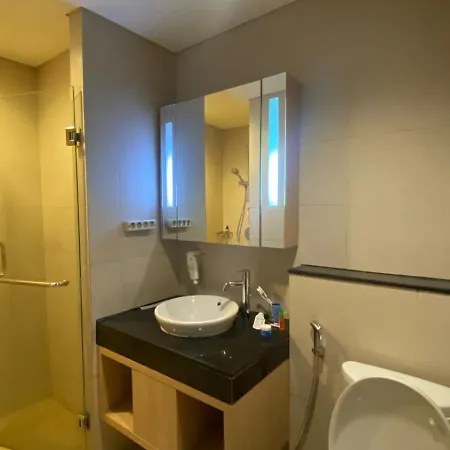 The H Tower Rasuna Suites Kuningan Jakarta By Villaloka Extérieur photo