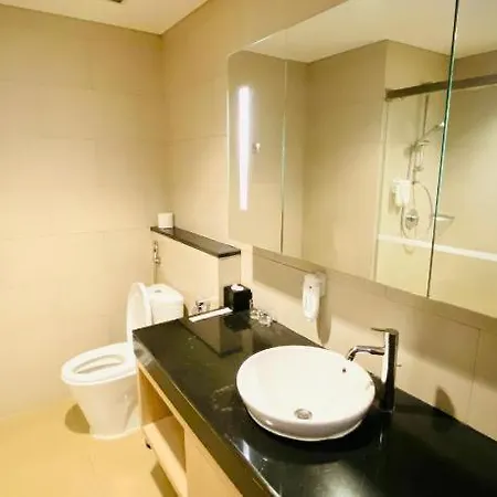 The H Tower Rasuna Suites Kuningan Jakarta By Villaloka Extérieur photo